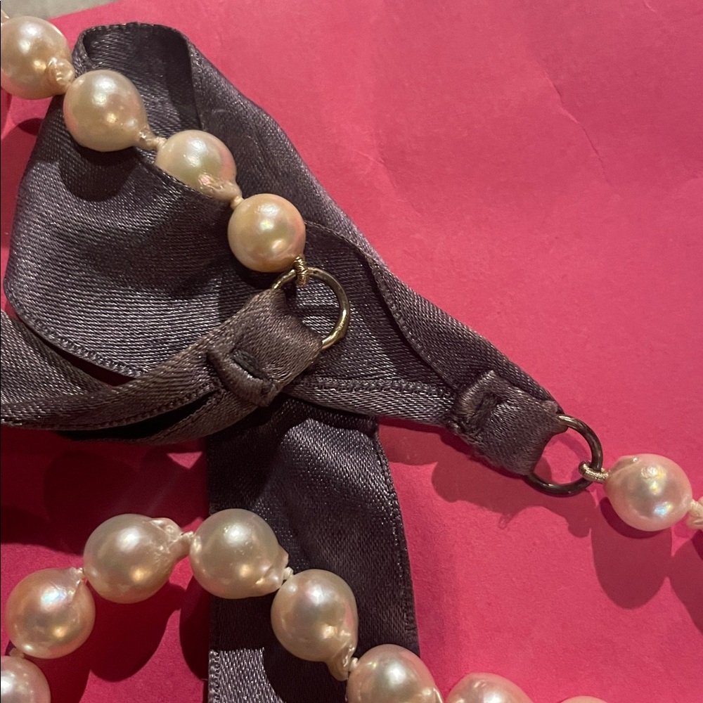 Pearl & Satin Ribbon Tie Necklace - Picture 7 of 8